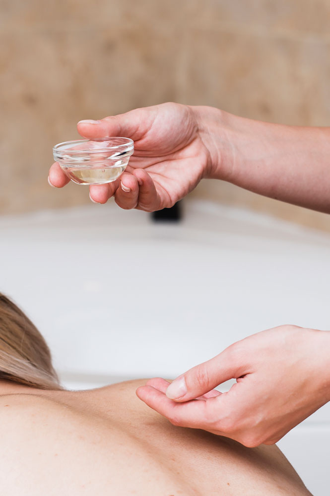coconut-oil-massage